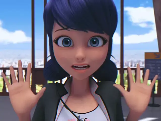 miraculous marinette desnuda