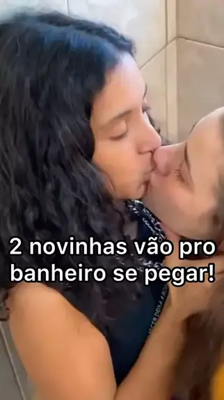 novinho se beijando & dois novinhos se beijando