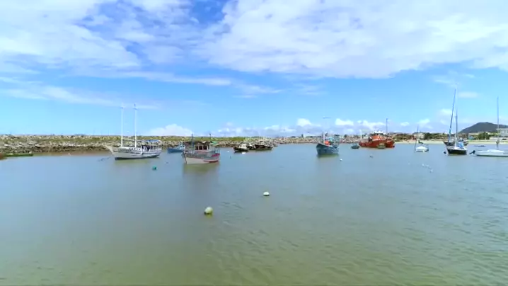 فيديوهات رومانسية ساخنة بوس وقبلات | Discover